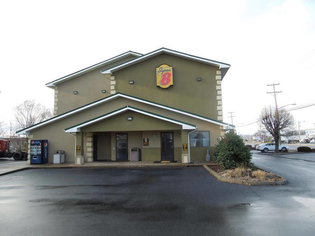 哈里森堡速8酒店 外观 照片